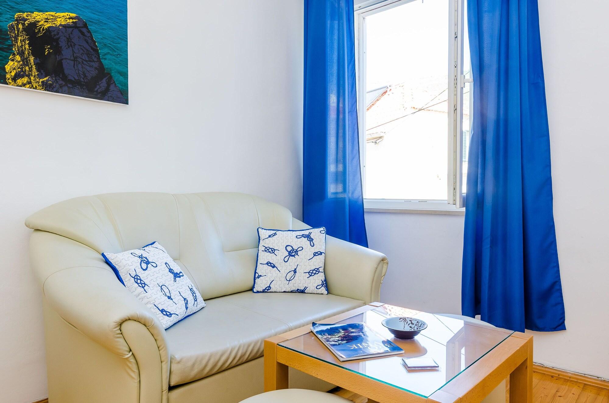 Orka Apartman *