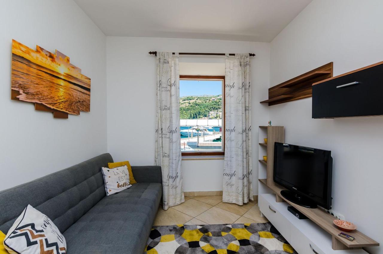 Orka Apartment